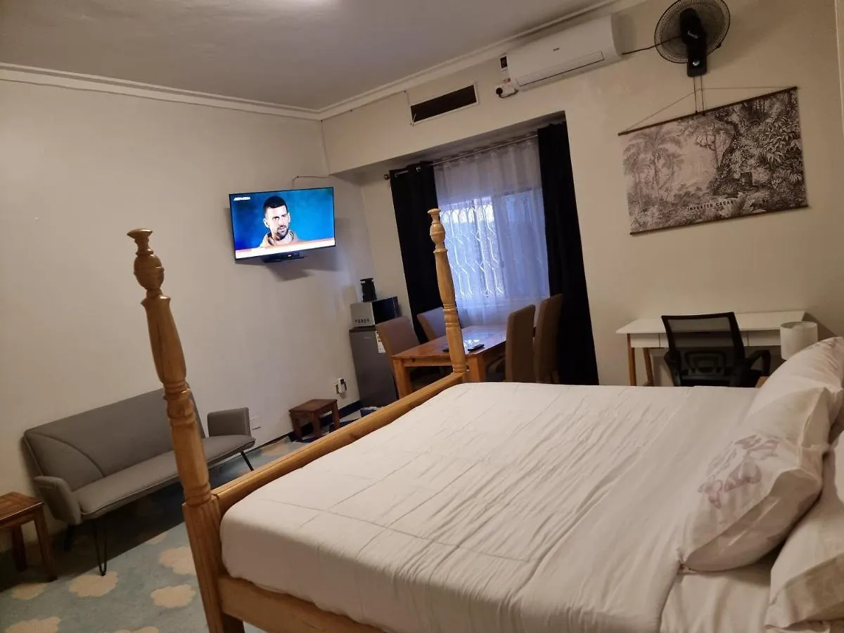 Apartment Well Furnished and Airconditioned Rooms in Nakasero, Kampala By BoB