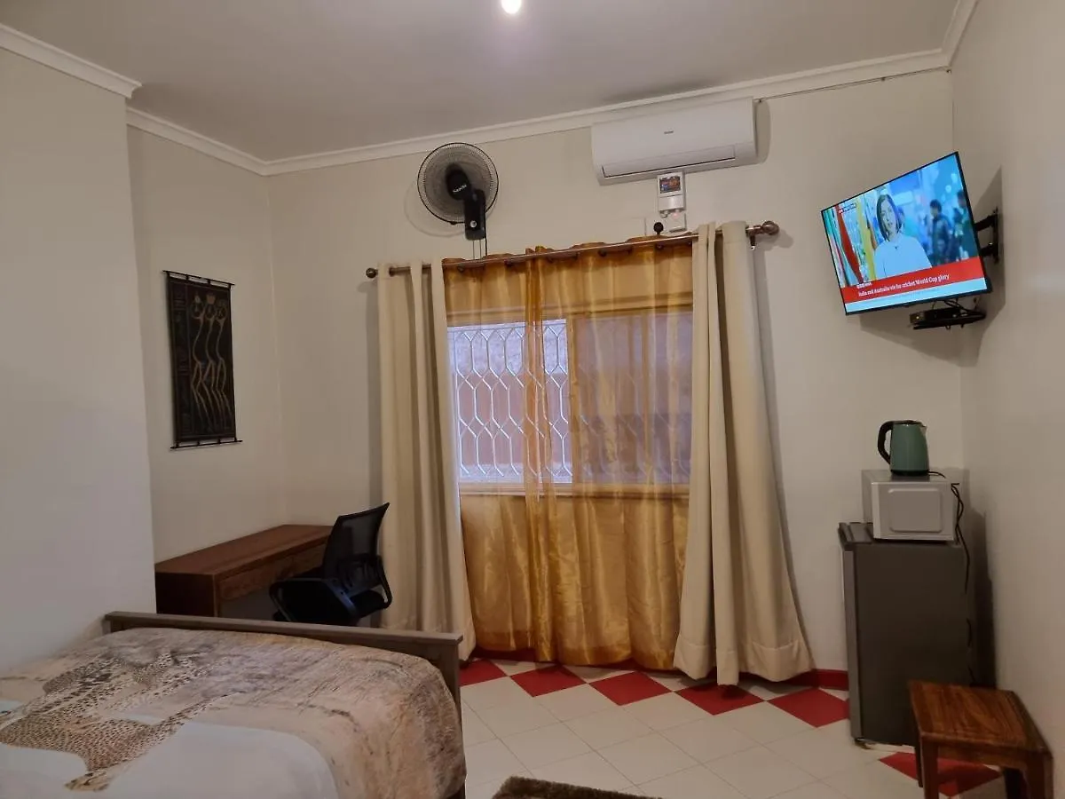 Apartment Well Furnished and Airconditioned Rooms in Nakasero, Kampala By BoB
