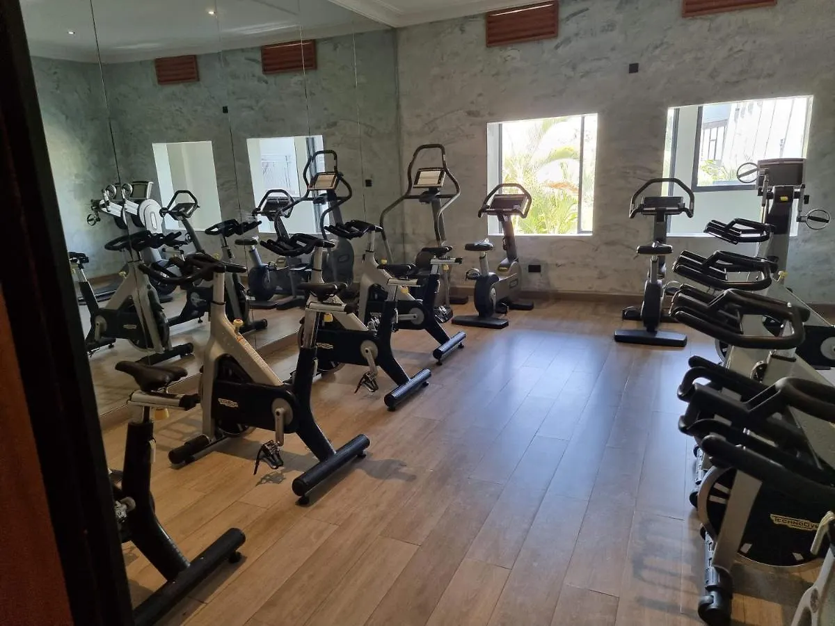 Well Furnished And Airconditioned Rooms In Nakasero, Kampala By Bob 0*,